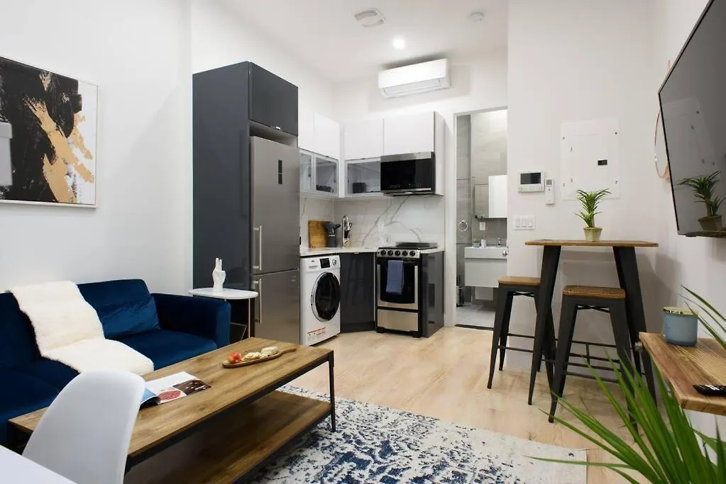78-4D Quality 1Br W&D Skylight By Central Park New York